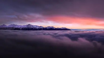 云海之上的雪山霞光 雪山 云海 日出 8K
