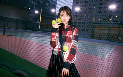 夜色网球场少女 网球 夜景 运动风 1080P