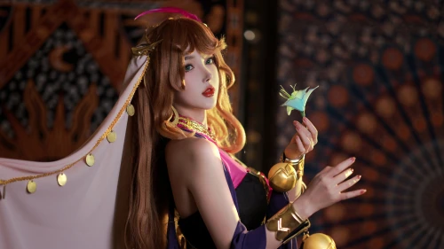 华丽兔耳女战士 cosplay 奇幻风格 金色装饰 4K