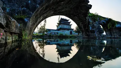 石桥倒影古建筑 水乡风光 古典建筑 倒影美学 4K