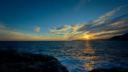 夕阳下的海景 自然景观 日落 海洋 2K