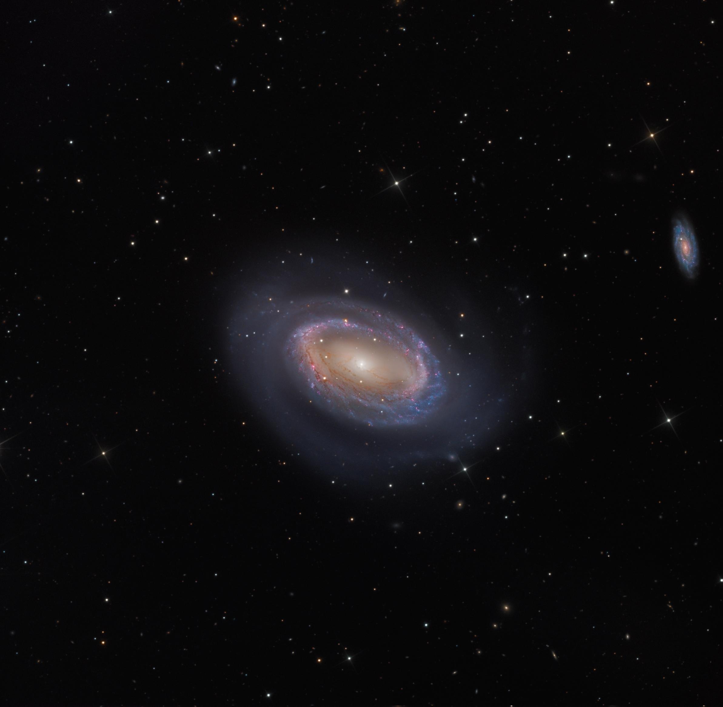 螺旋星系之美 宇宙 天文学 蓝色调 4K