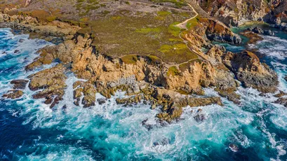 海岸线的壮丽景色 海岸线 自然风光 蓝色海洋 4K