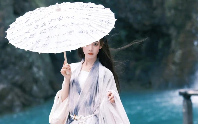 古风女子持伞 古风 汉服 油纸伞 4K