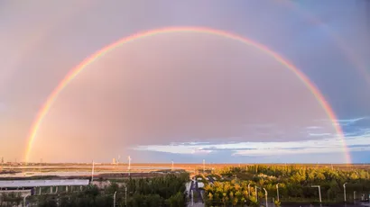 双彩虹映天际 自然景观 彩虹 天空 4K