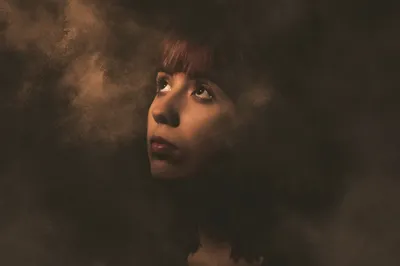 烟雾中的凝望 烟雾 凝望 暗调 SD