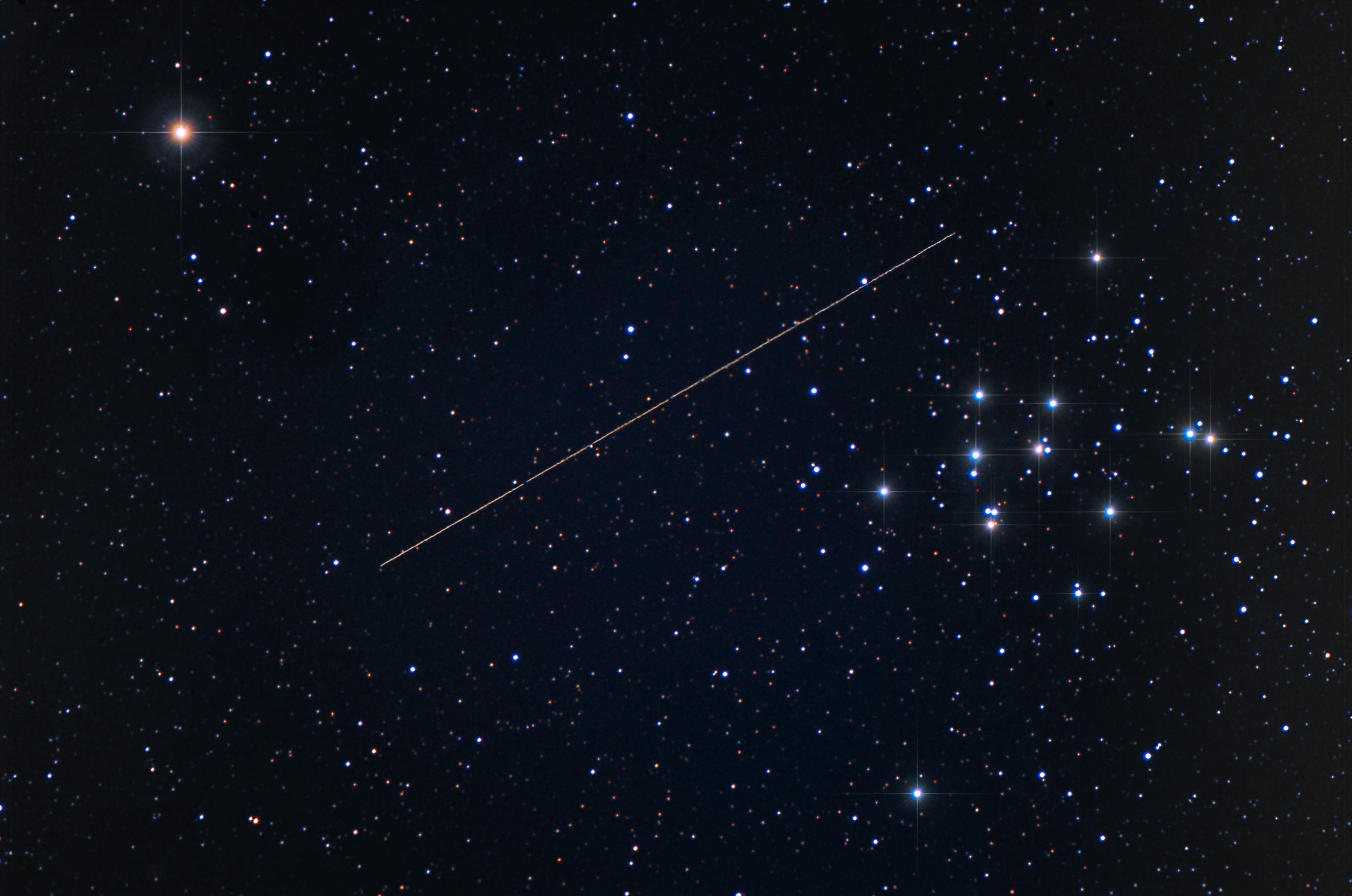 流星划过星空 夜空 流星 星星 2K