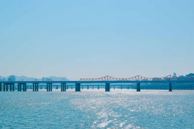 跨海大桥风光 桥梁 海洋 蓝天 4K