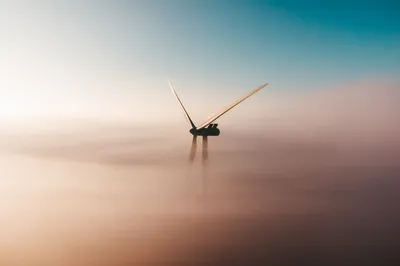 雾中孤舟 自然 宁静 朦胧 SD