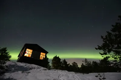 极光下的小屋 夜景 极光 雪地 4K