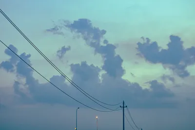 暮色电线 天空 电线杆 云彩 4K