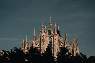 米兰大教堂夜景 建筑 哥特式 夜晚 4K