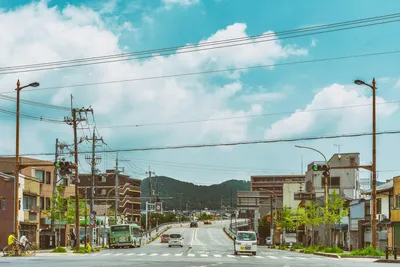 小镇街景 街道 小镇 蓝天白云 2K