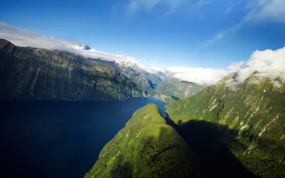 挪威峡湾的壮丽景色 自然景观 风景如画 蓝色天空 2K