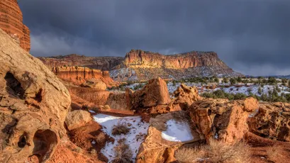 峡谷雪景 峡谷 雪地 岩石 4K
