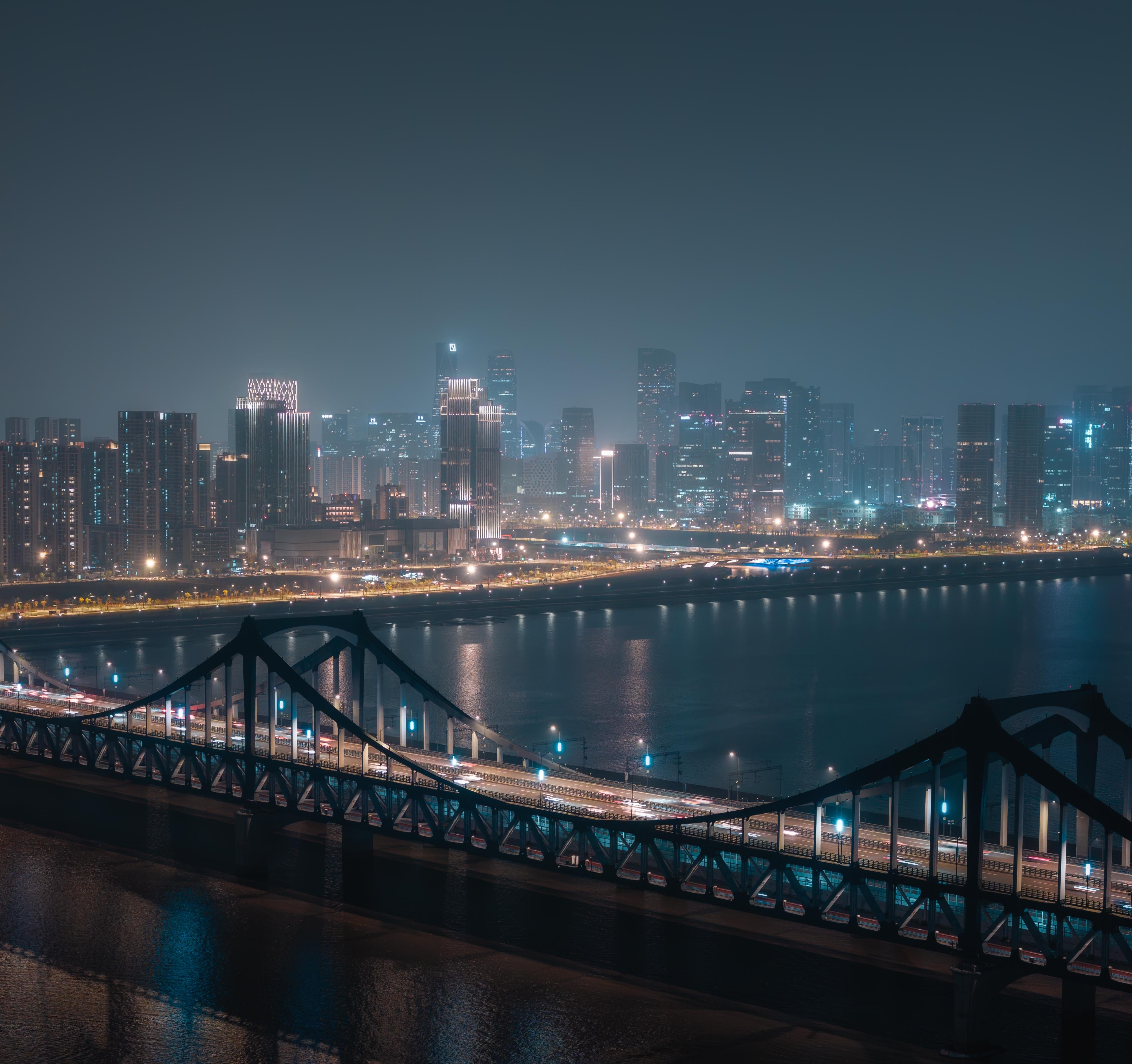 夜幕下的城市天际线 夜景 城市风光 桥梁 4K