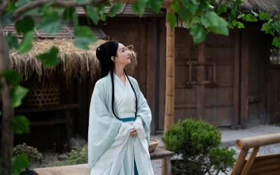 古风女子庭院伫立 古风 汉服 庭院 4K