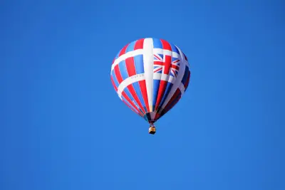 英国国旗热气球 热气球 天空 蓝色 4K