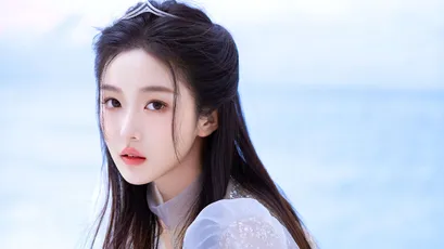 古装美女的优雅与美丽 古装 美女 优雅 4K