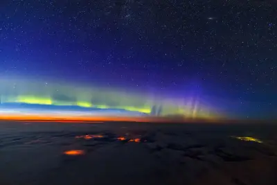 极地夜空下的极光 极光 星空 夜景 1080P