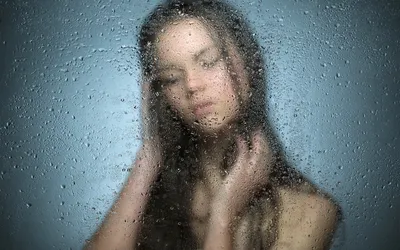 雨中少女 雨滴 朦胧美感 冷色调 1080P